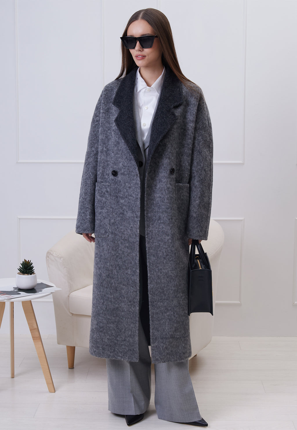 Black Sfilato coat - view 4