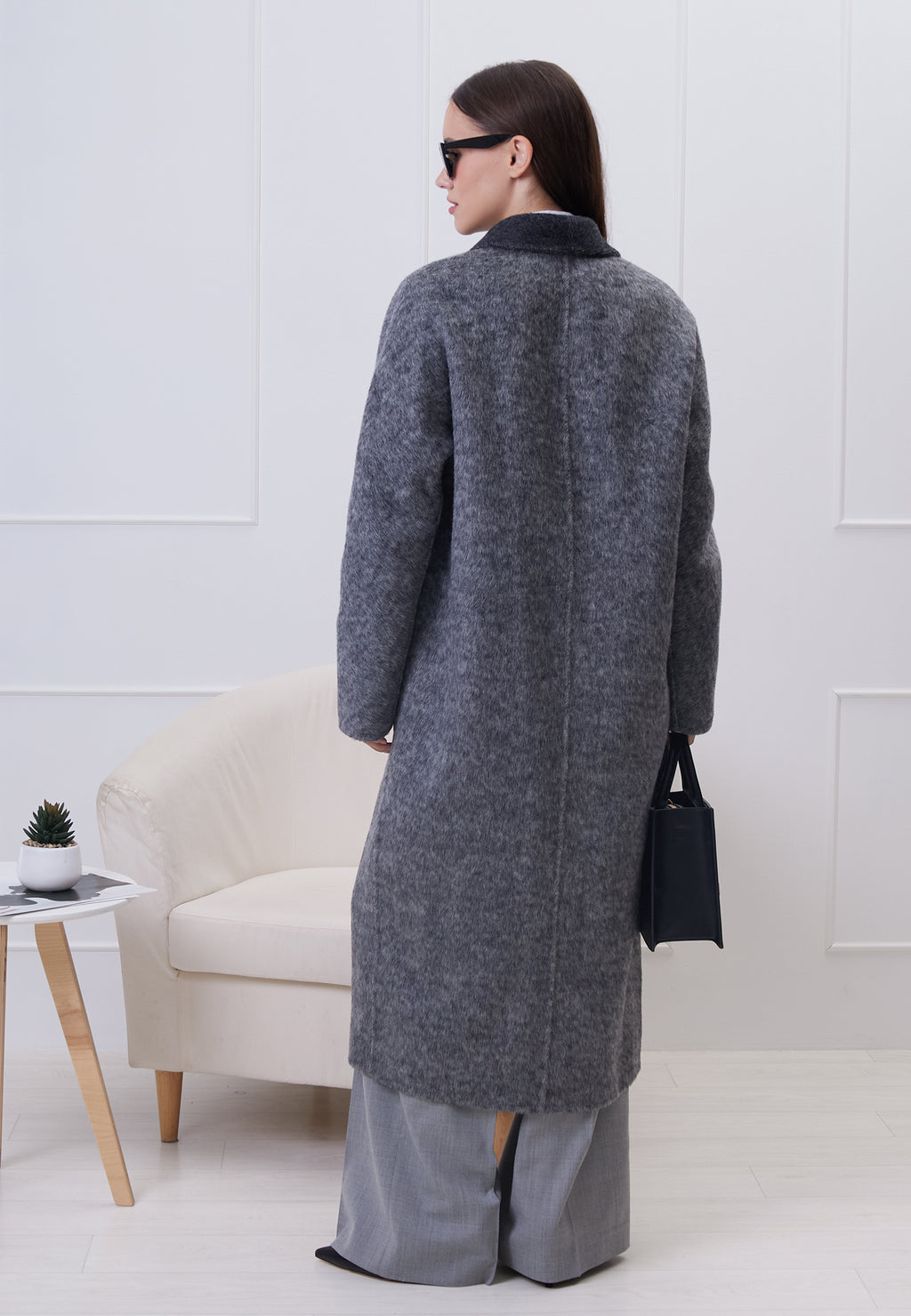 Black Sfilato coat - view 5