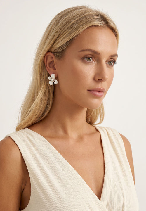 Allai Earrings — White