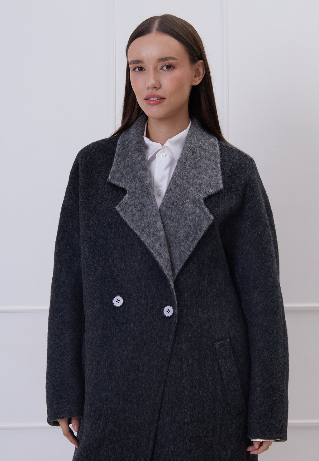 Black Sfilato coat - view 3