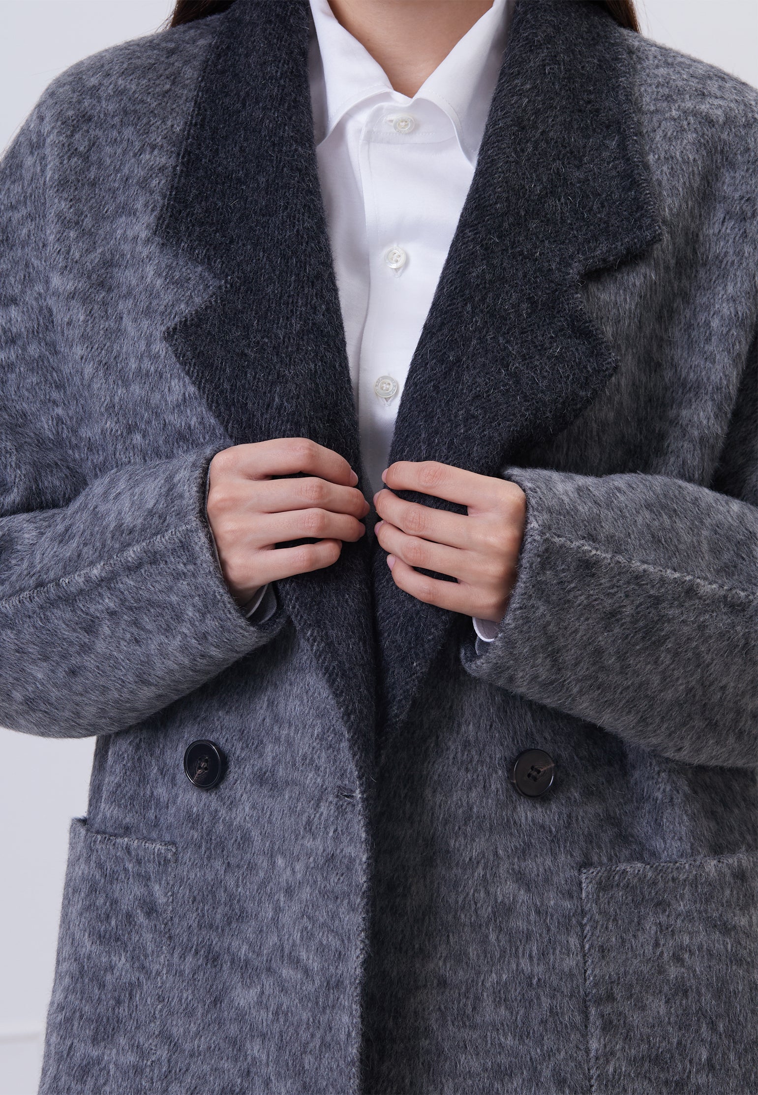 Black Sfilato coat - view 6
