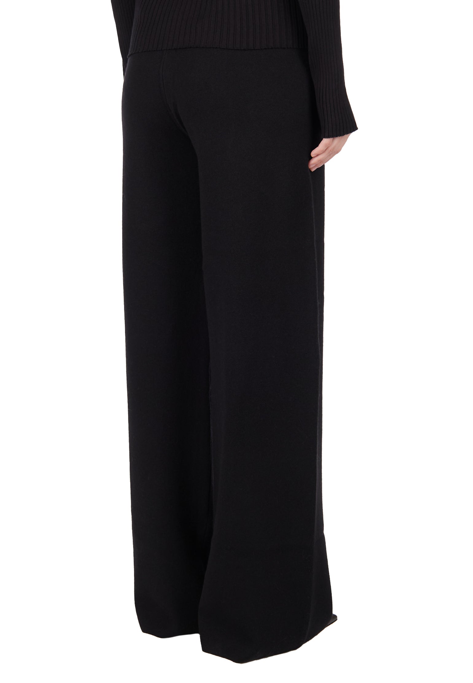 Black Sfilato suit - view 3