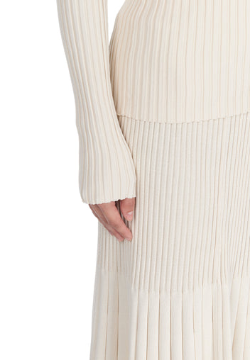 Ivory V-Neck Knit Pleated Skirt Set - view 8