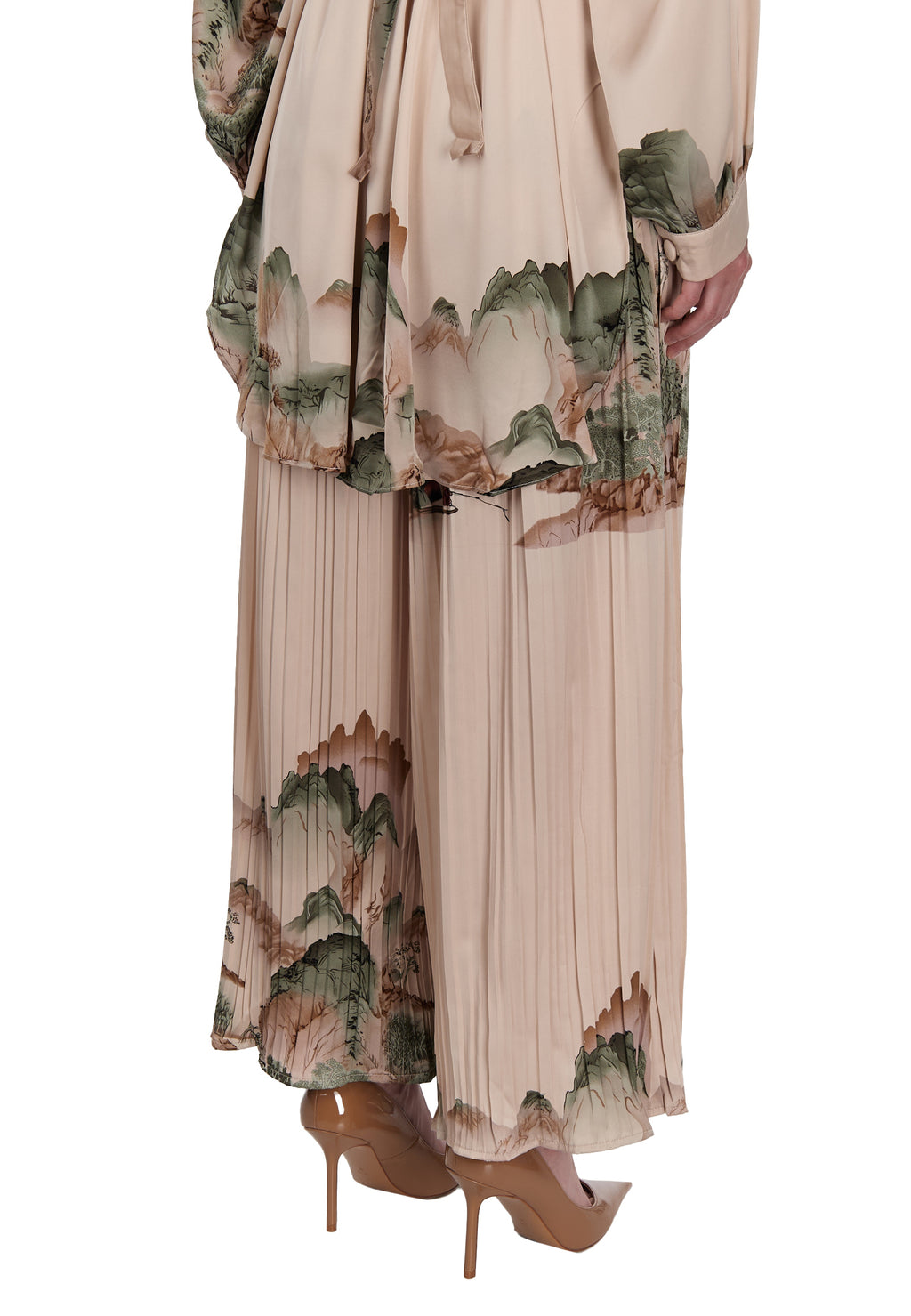Brown Sfilato suit - view 8