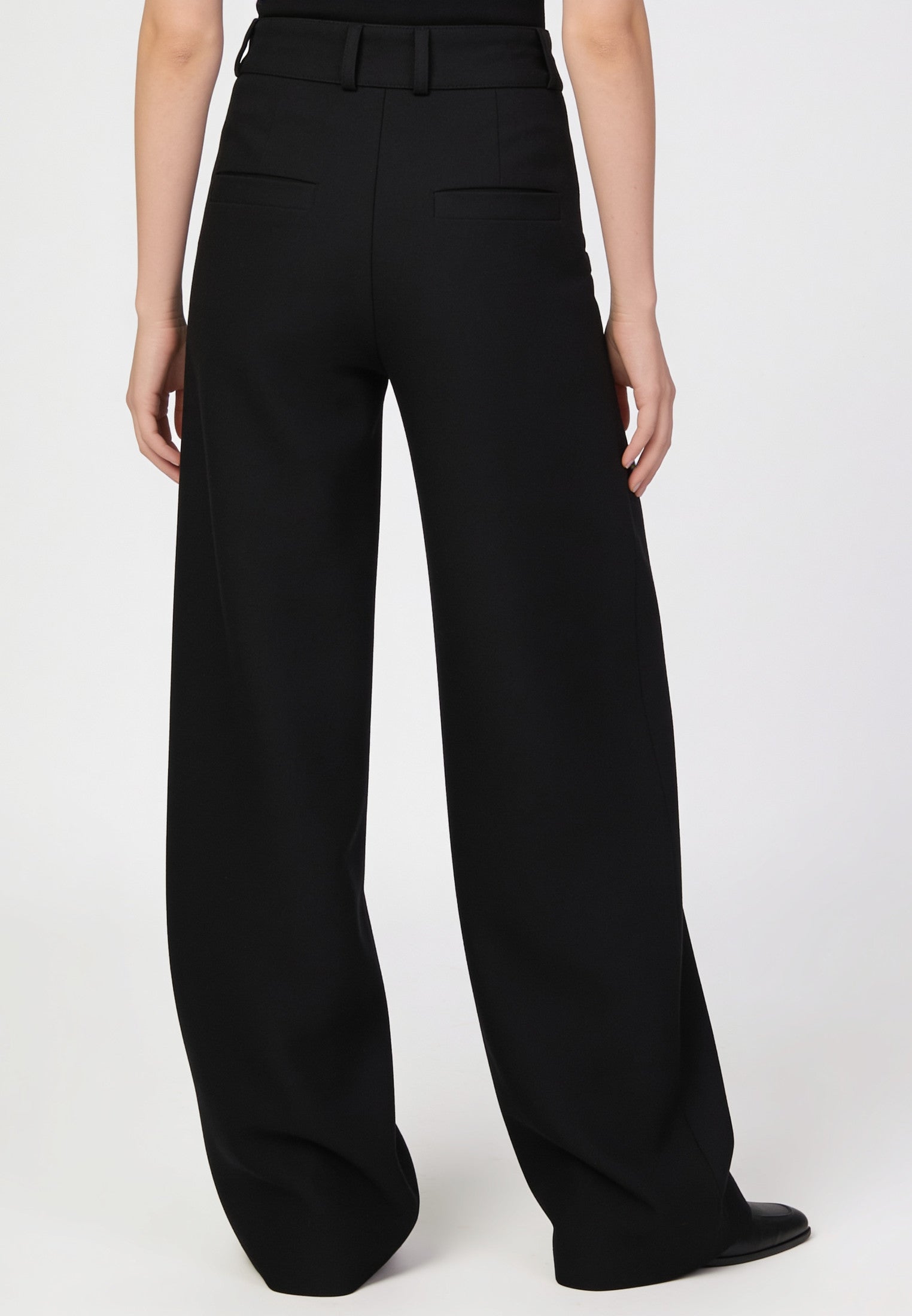 Badalucco Pants — Black