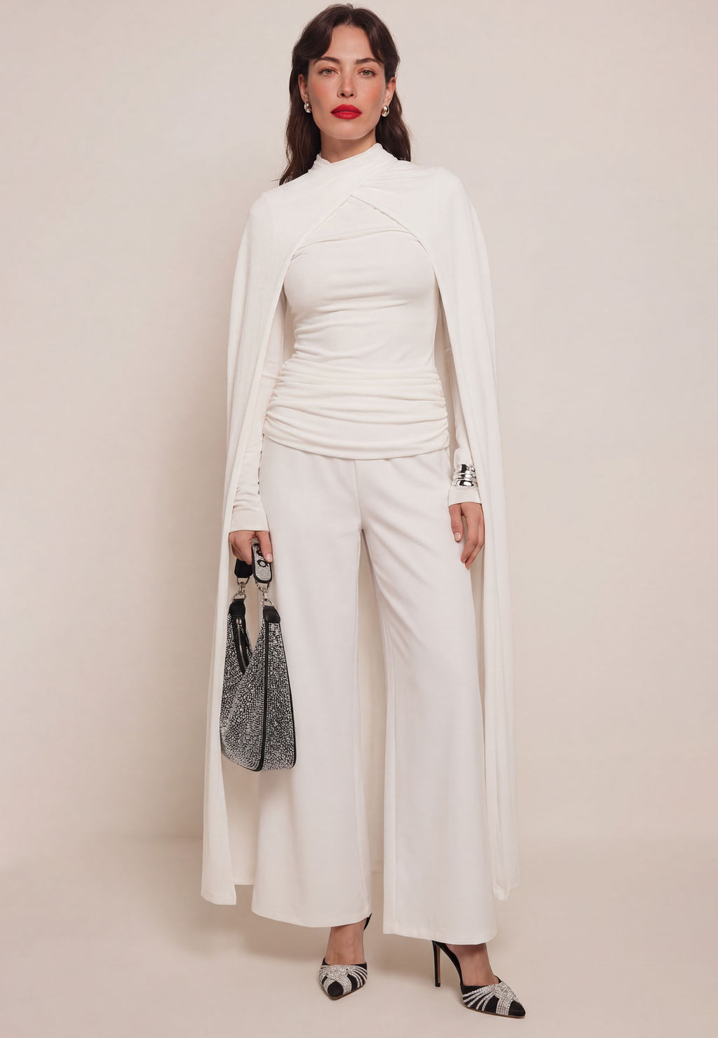 White Sfilato suit - view 4