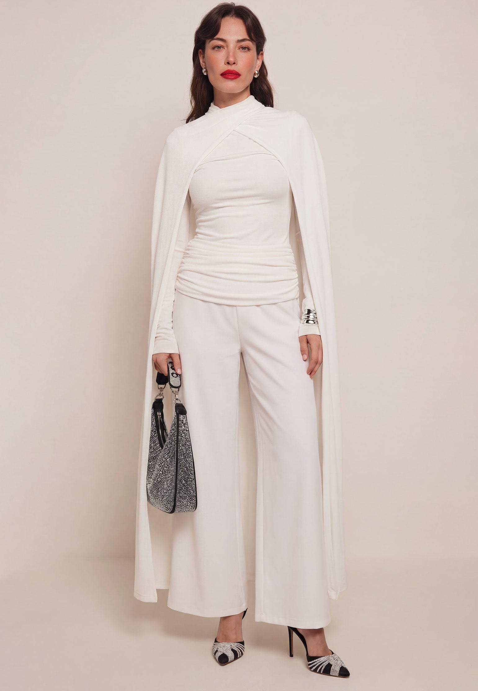 White Sfilato suit - view 4
