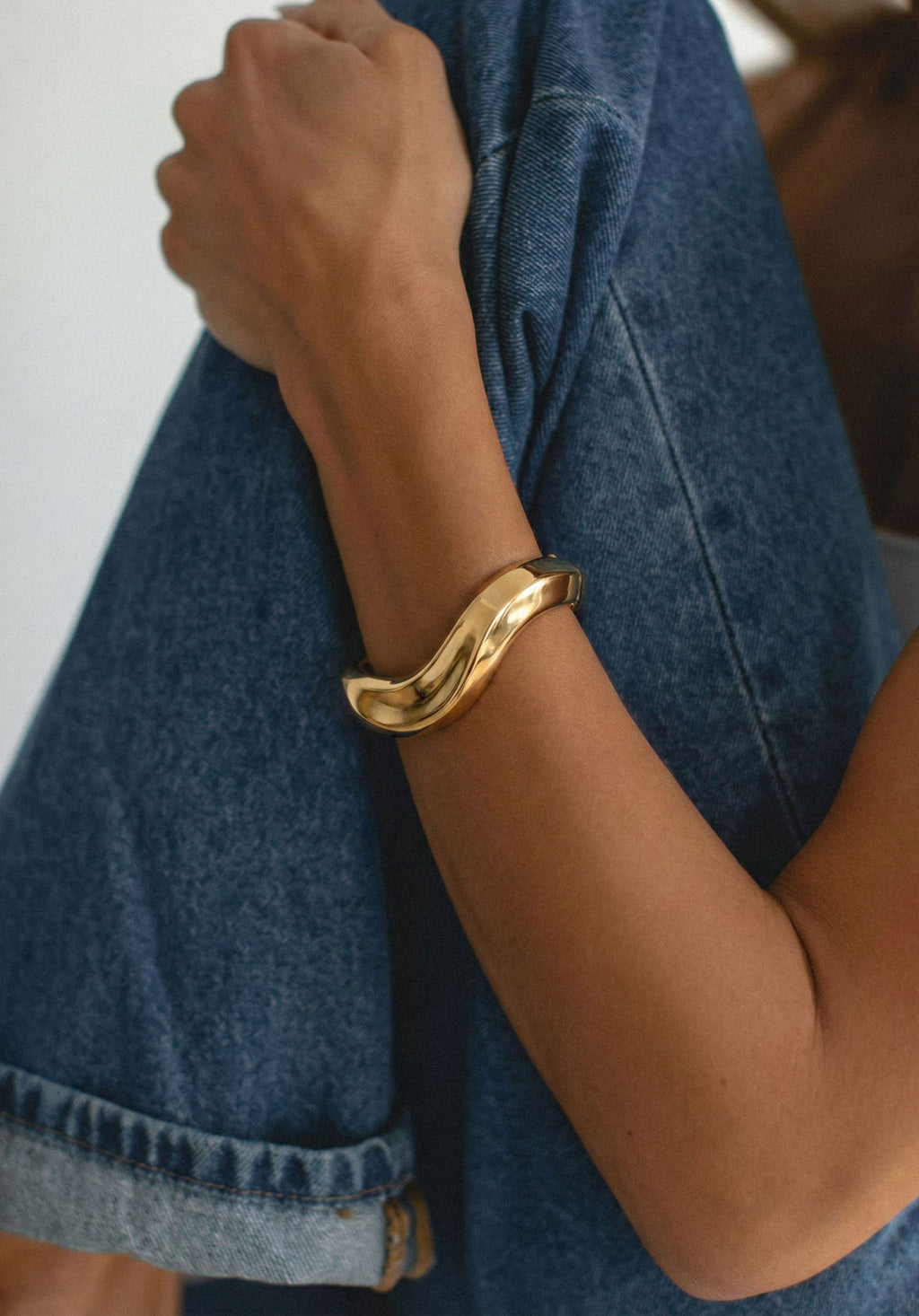 Gold Sfilato bracelet - view 2