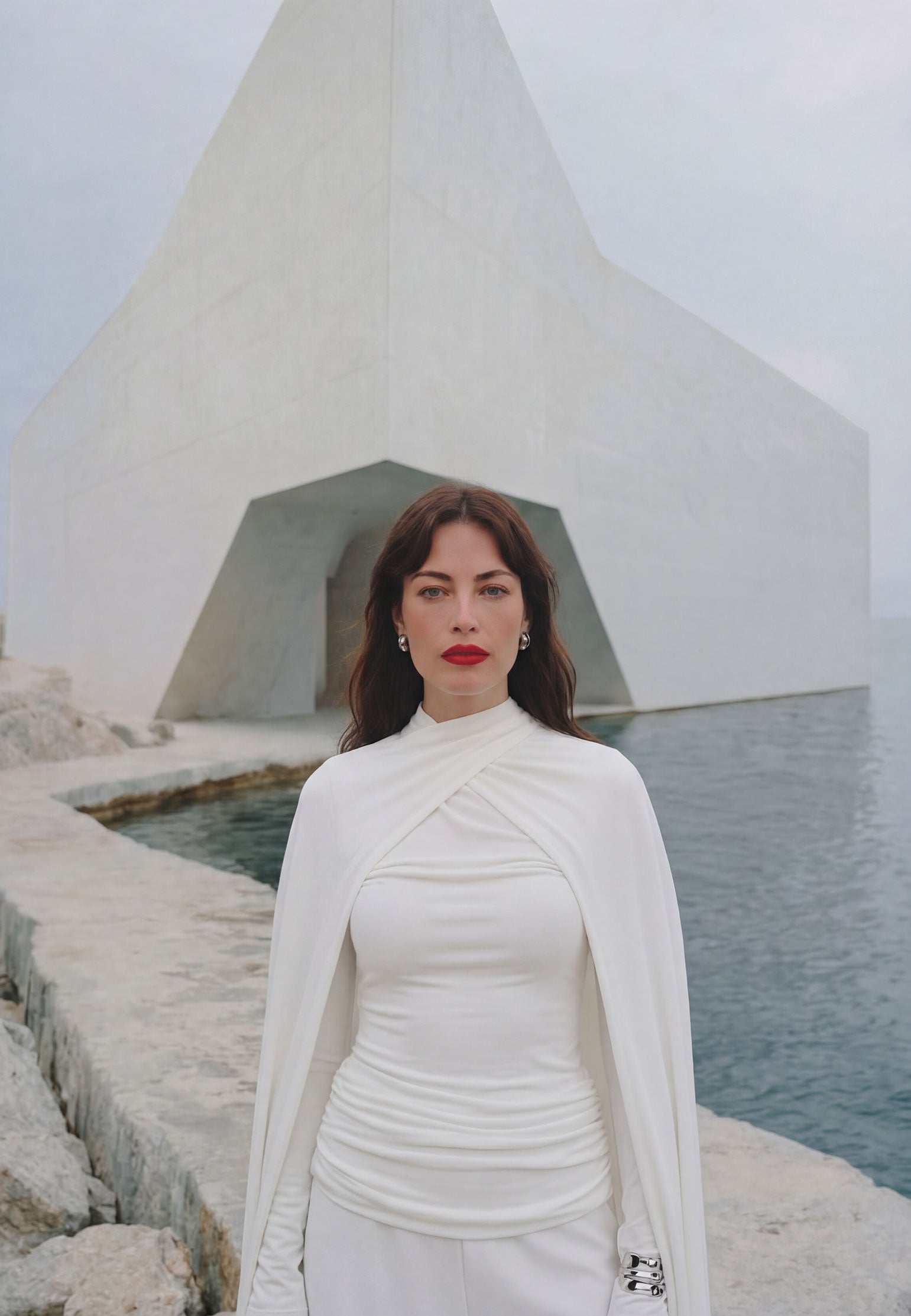 White Sfilato suit - view 3