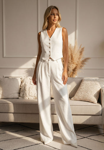 Kalopetasi Suit — White