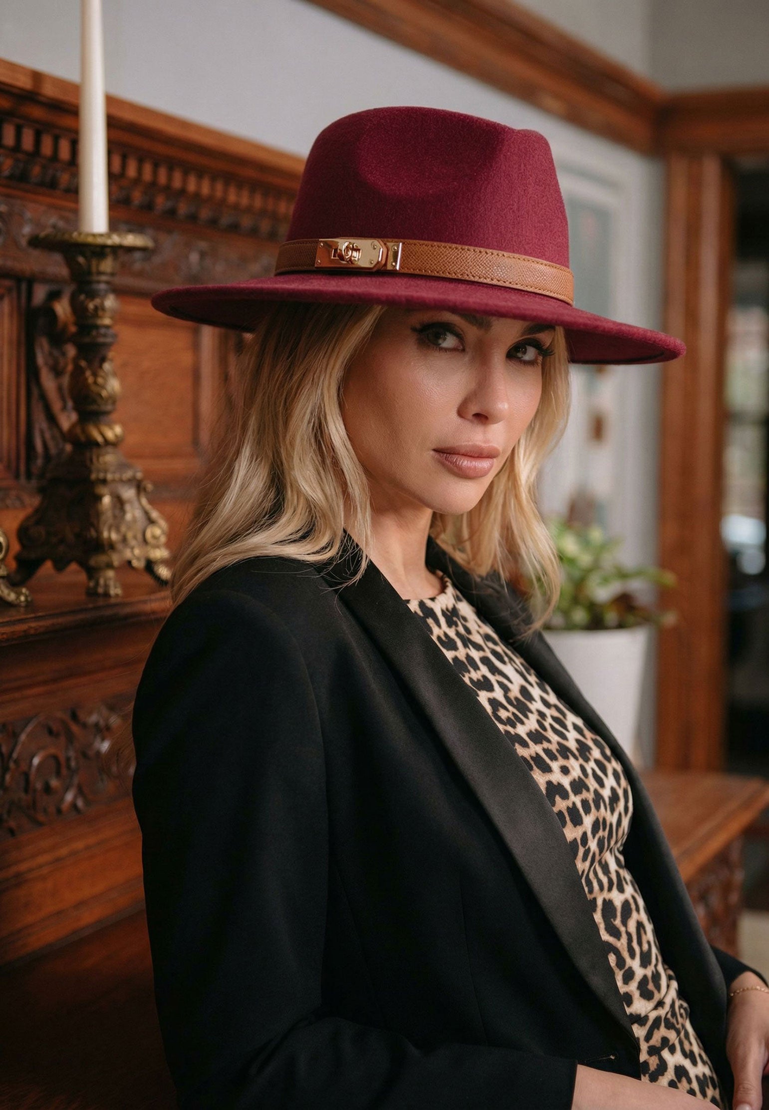 Burgundy Sfilato hat - view 2