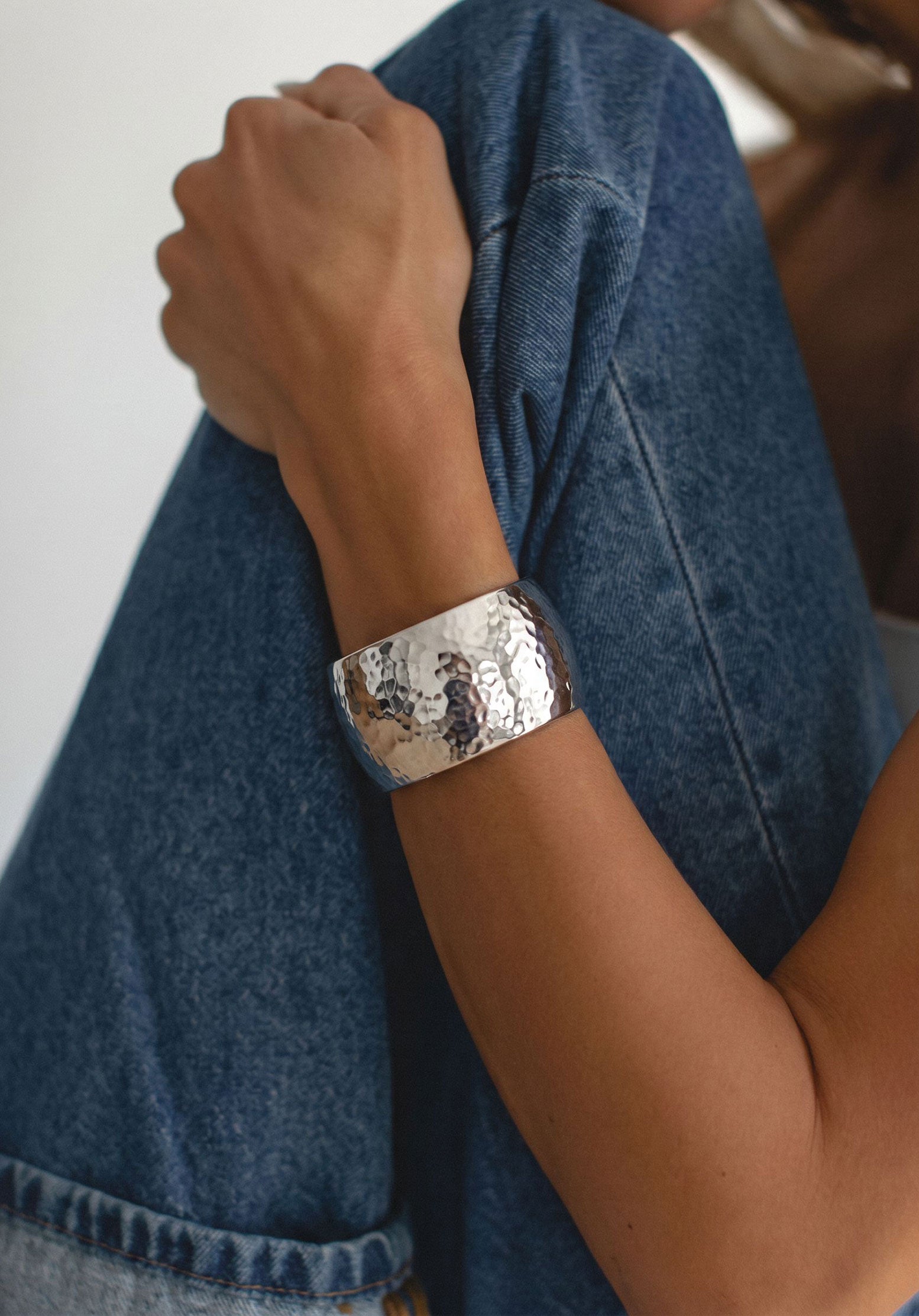 Gold Sfilato bracelet - view 2