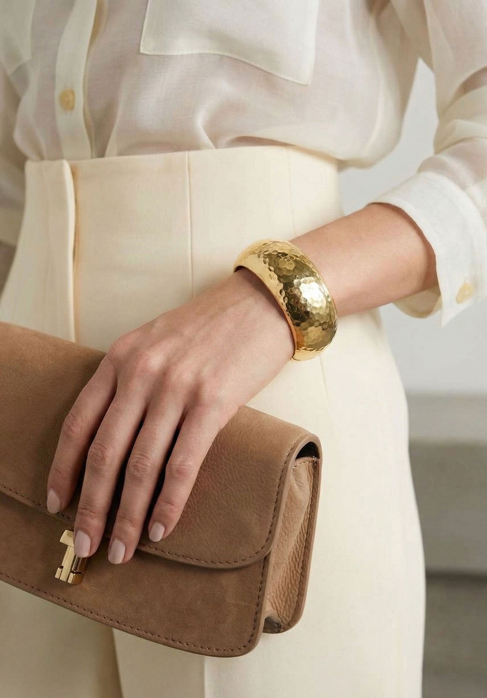 Gold Sfilato bracelet - view 2